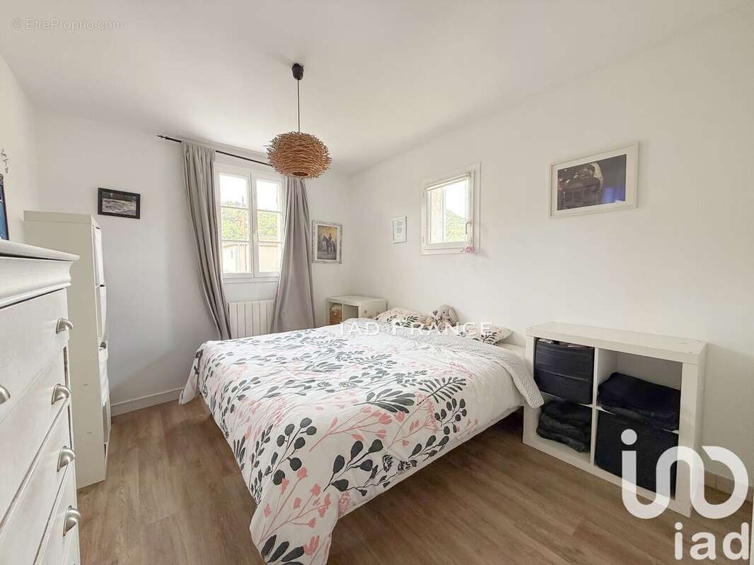 Photo 7 - Maison à ROUGIERS