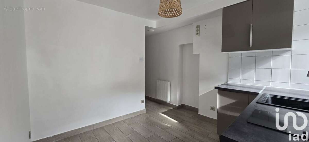 Photo 2 - Appartement à CHENNEVIERES-SUR-MARNE