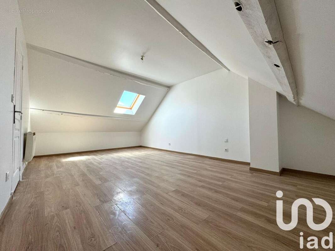 Photo 8 - Maison à VILLEMARECHAL