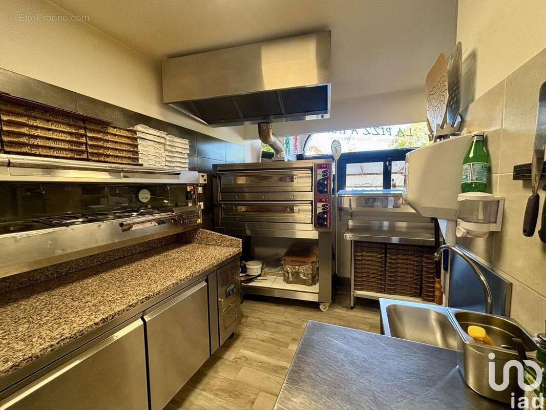 Photo 4 - Commerce à LA BEGUDE-DE-MAZENC