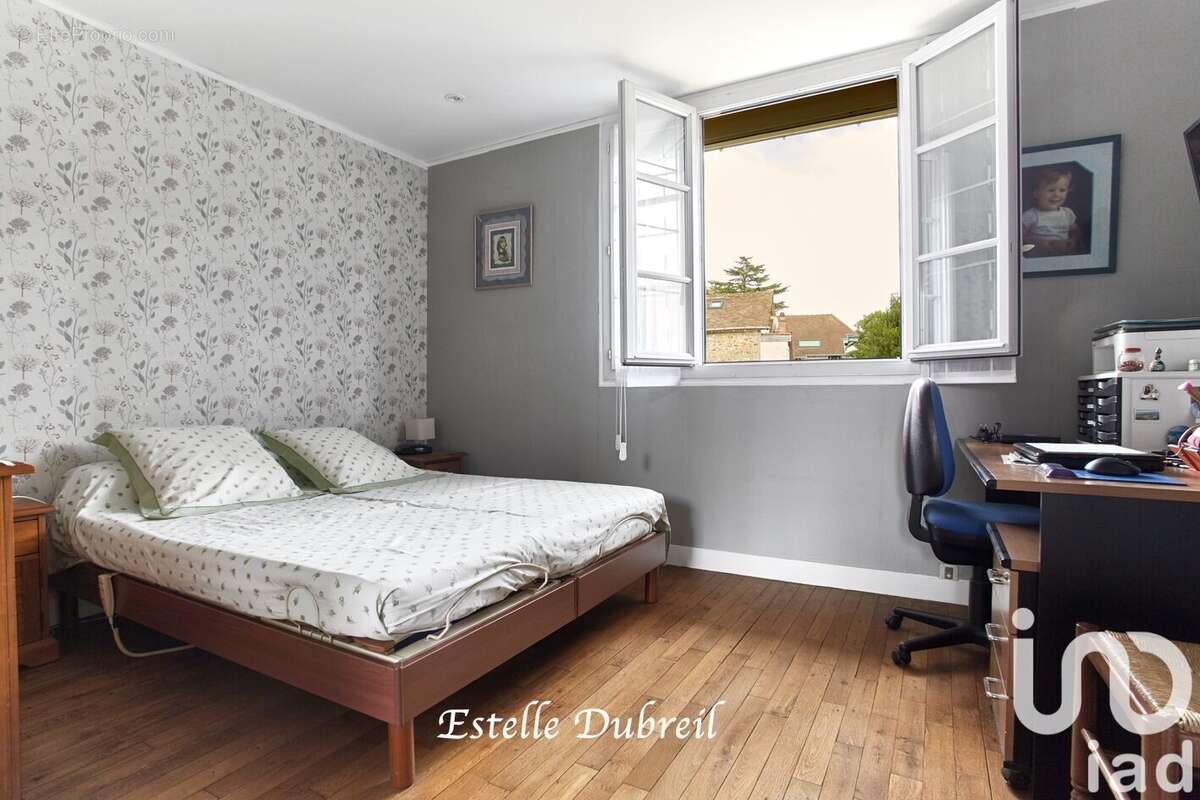 Photo 9 - Maison à TOUSSUS-LE-NOBLE