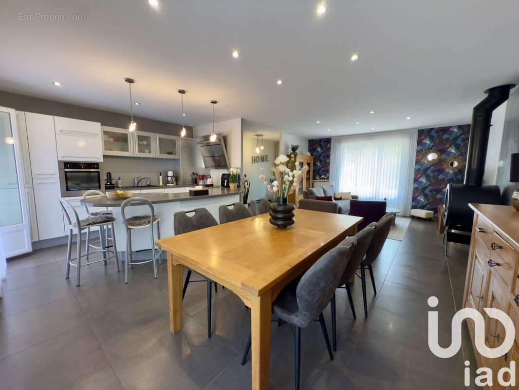 Photo 4 - Maison à SAULNES