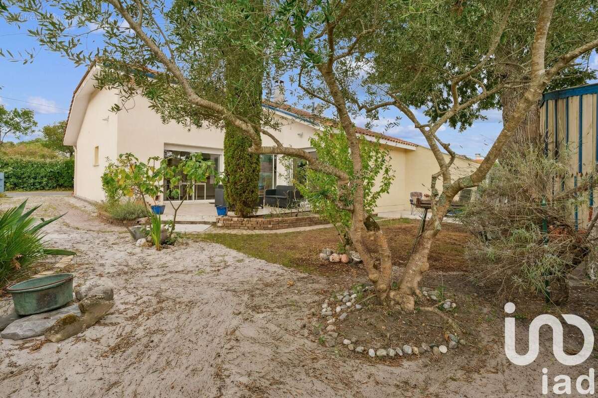 Photo 2 - Maison à LANTON