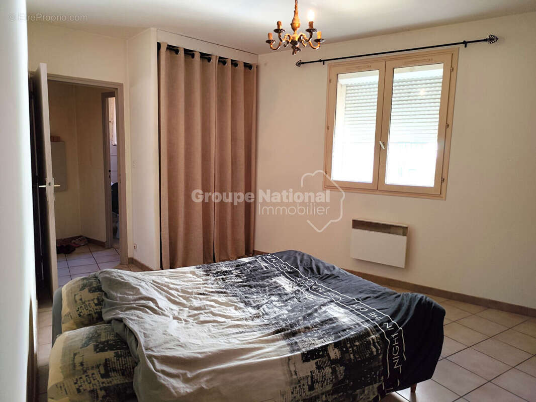 Appartement à JONQUIERES