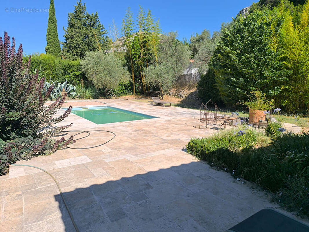 Maison à LA BOUILLADISSE