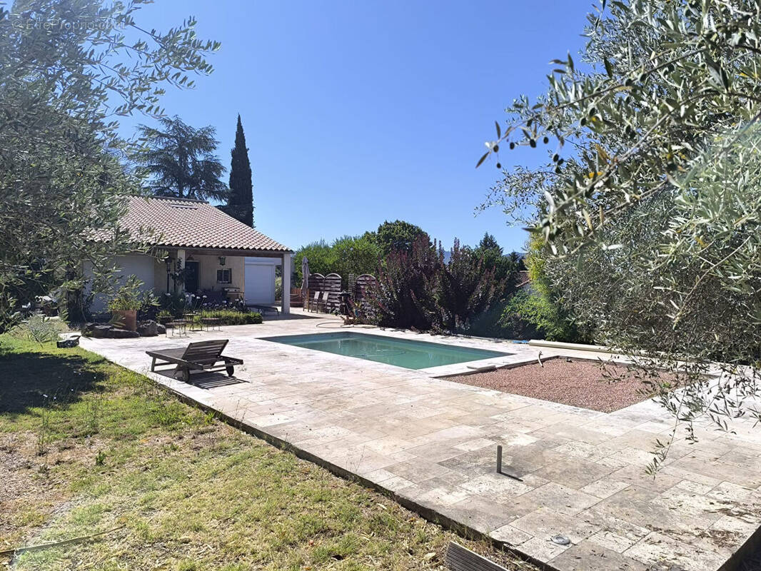 Maison à LA BOUILLADISSE