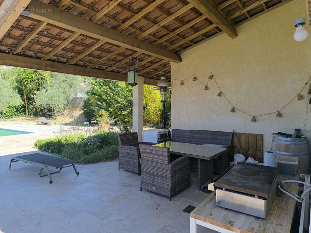 Maison à LA BOUILLADISSE