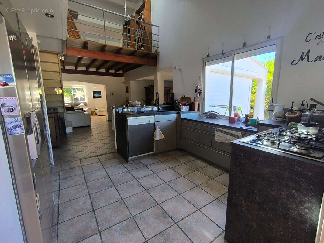 Maison à LA BOUILLADISSE