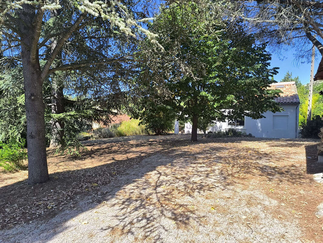 Maison à LA BOUILLADISSE