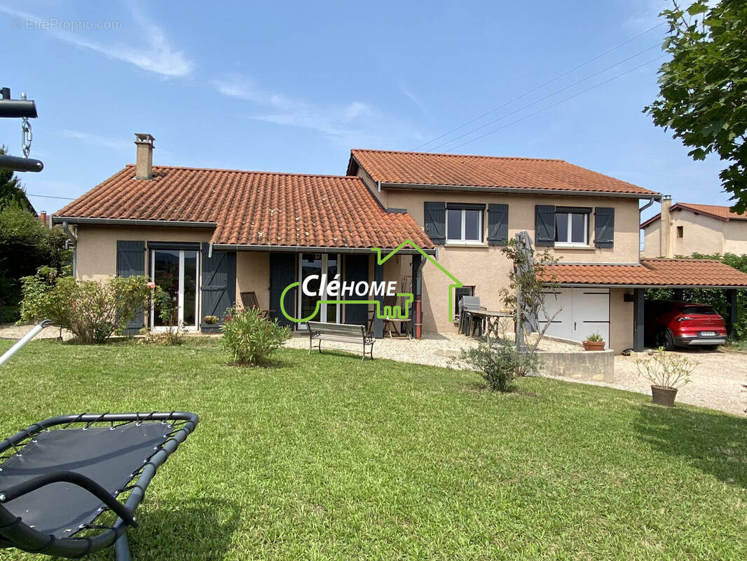 Maison à FLEURIEUX-SUR-L&#039;ARBRESLE