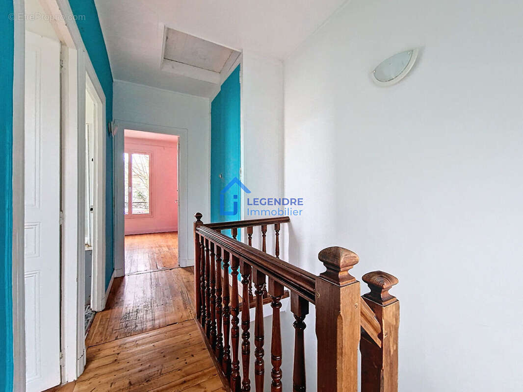 Maison à MONTIGNY-LES-CORMEILLES