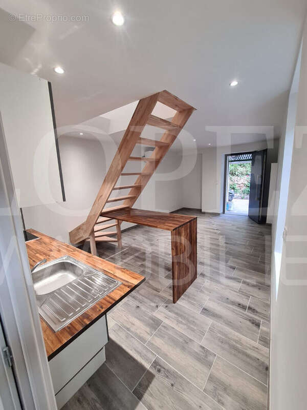 Maison à LABASTIDE-ROUAIROUX