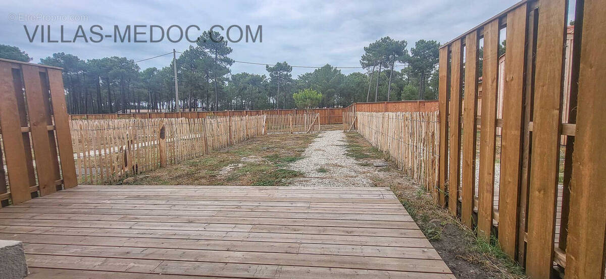 Appartement à VENDAYS-MONTALIVET