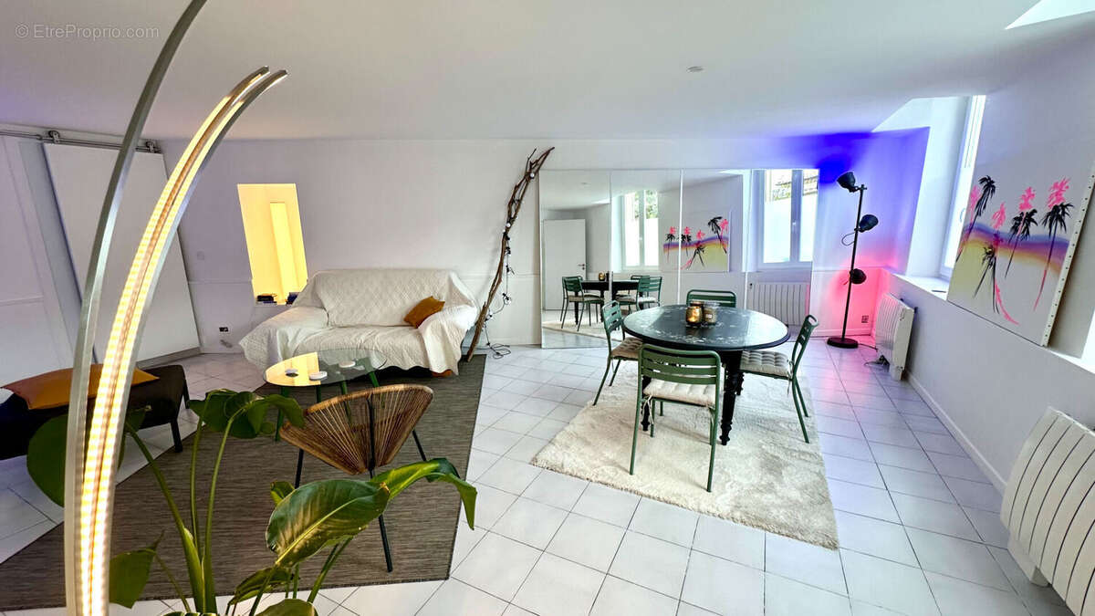 Appartement à ALTHEN-DES-PALUDS