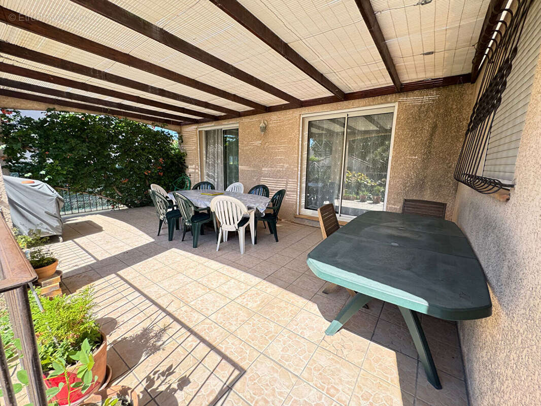 Maison à VILLELONGUE-DE-LA-SALANQUE