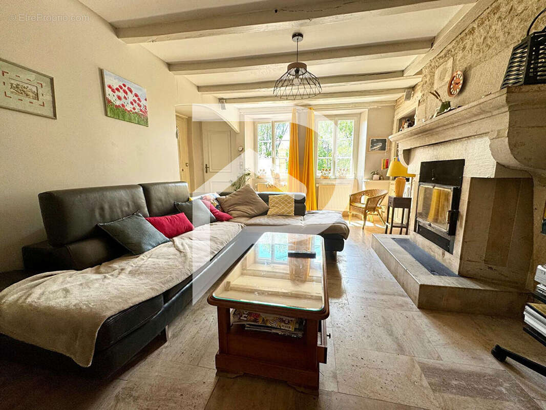 Maison à VILLIERS-SUR-SUIZE