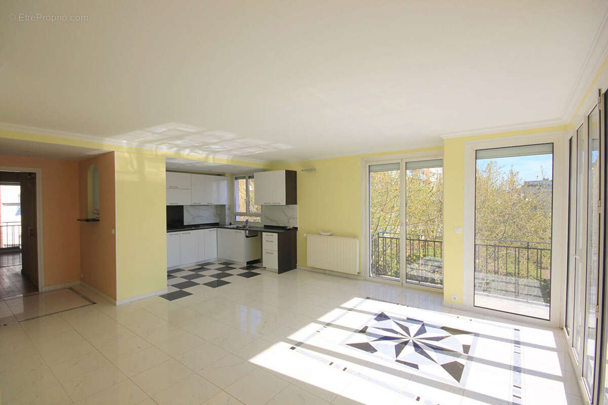 Appartement à MAUREPAS