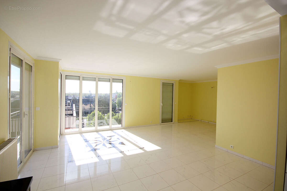 Appartement à MAUREPAS