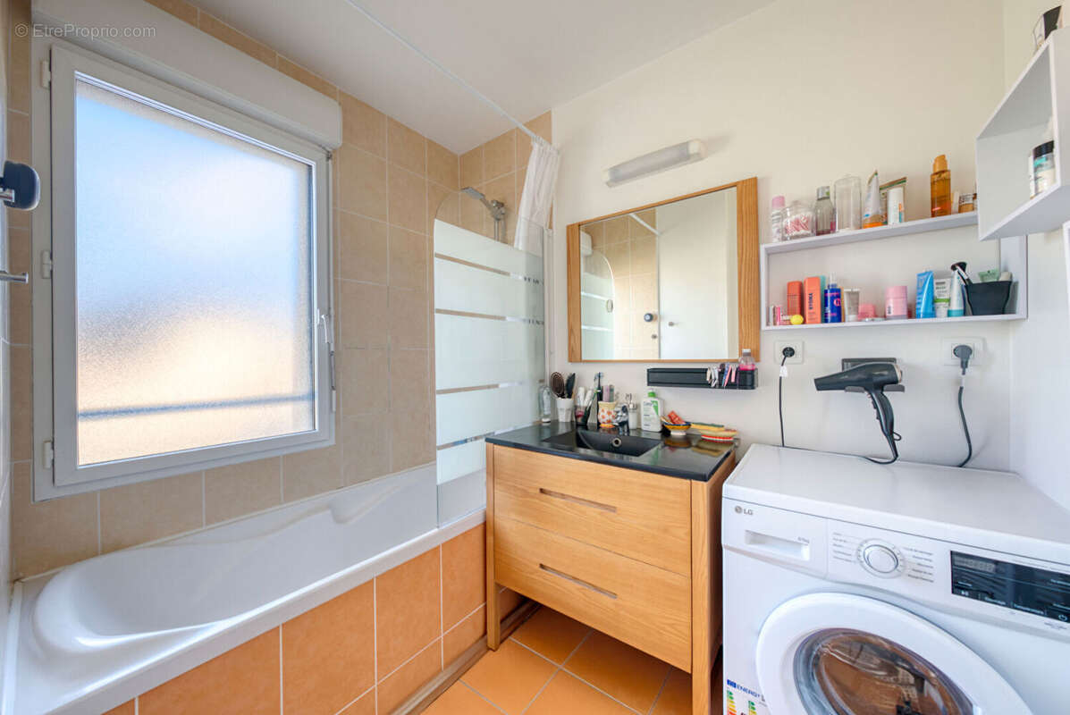 Appartement à THORIGNE-FOUILLARD