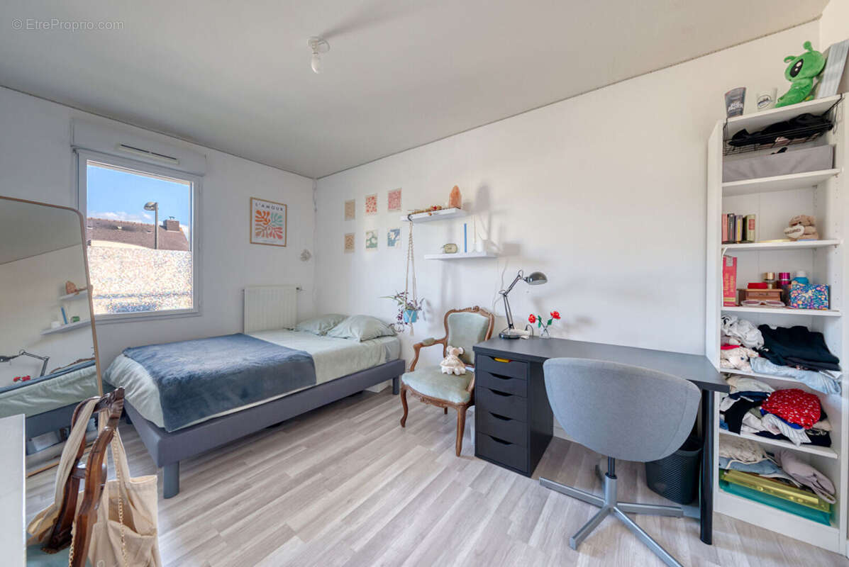 Appartement à THORIGNE-FOUILLARD