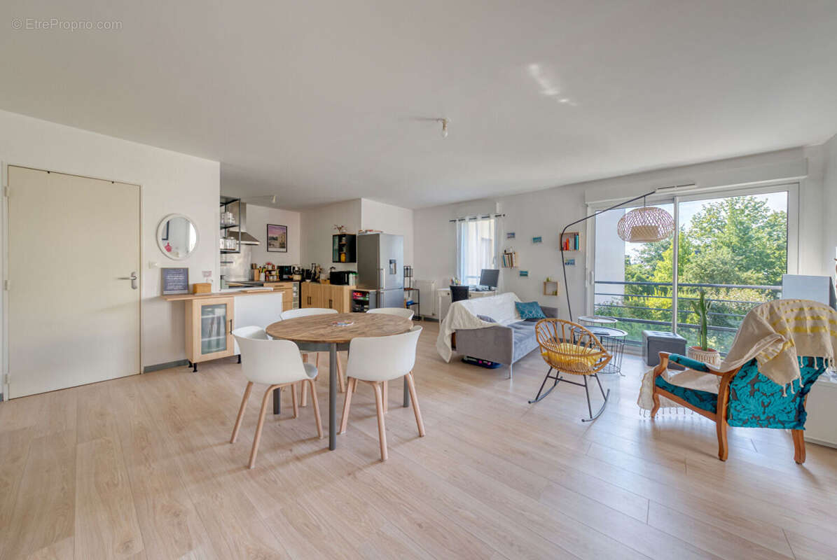 Appartement à THORIGNE-FOUILLARD