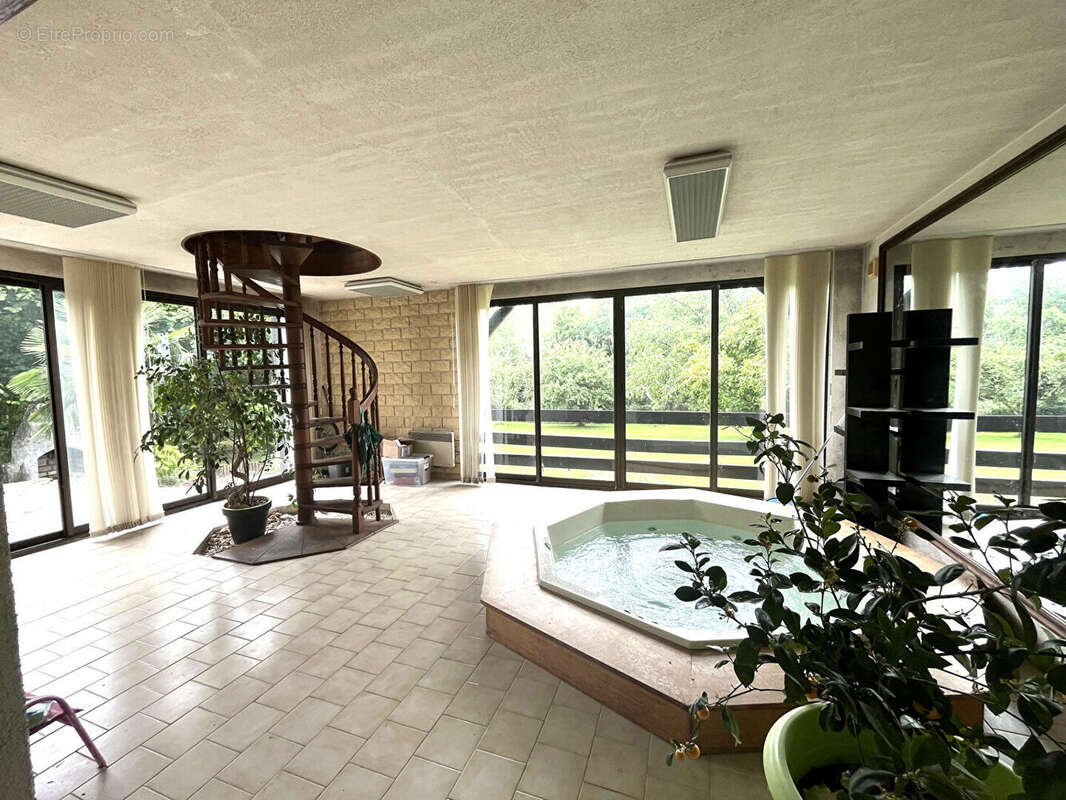 Maison à LA FERTE-SOUS-JOUARRE