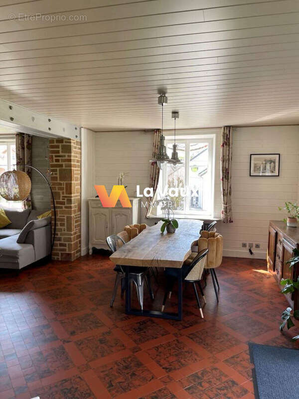 Maison à BRALLEVILLE