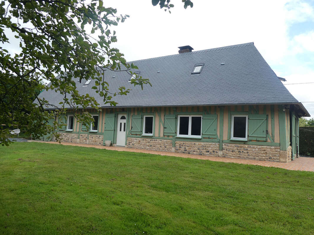 Maison à PONT-L&#039;EVEQUE