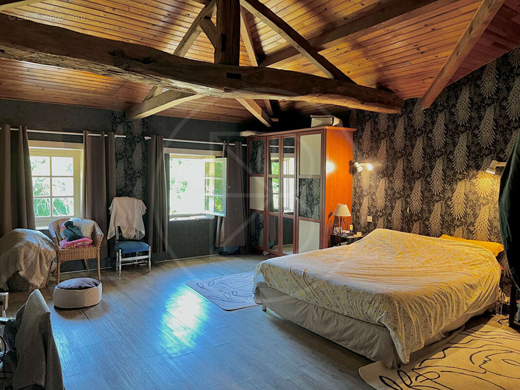 Maison à SAUVETERRE-DE-GUYENNE