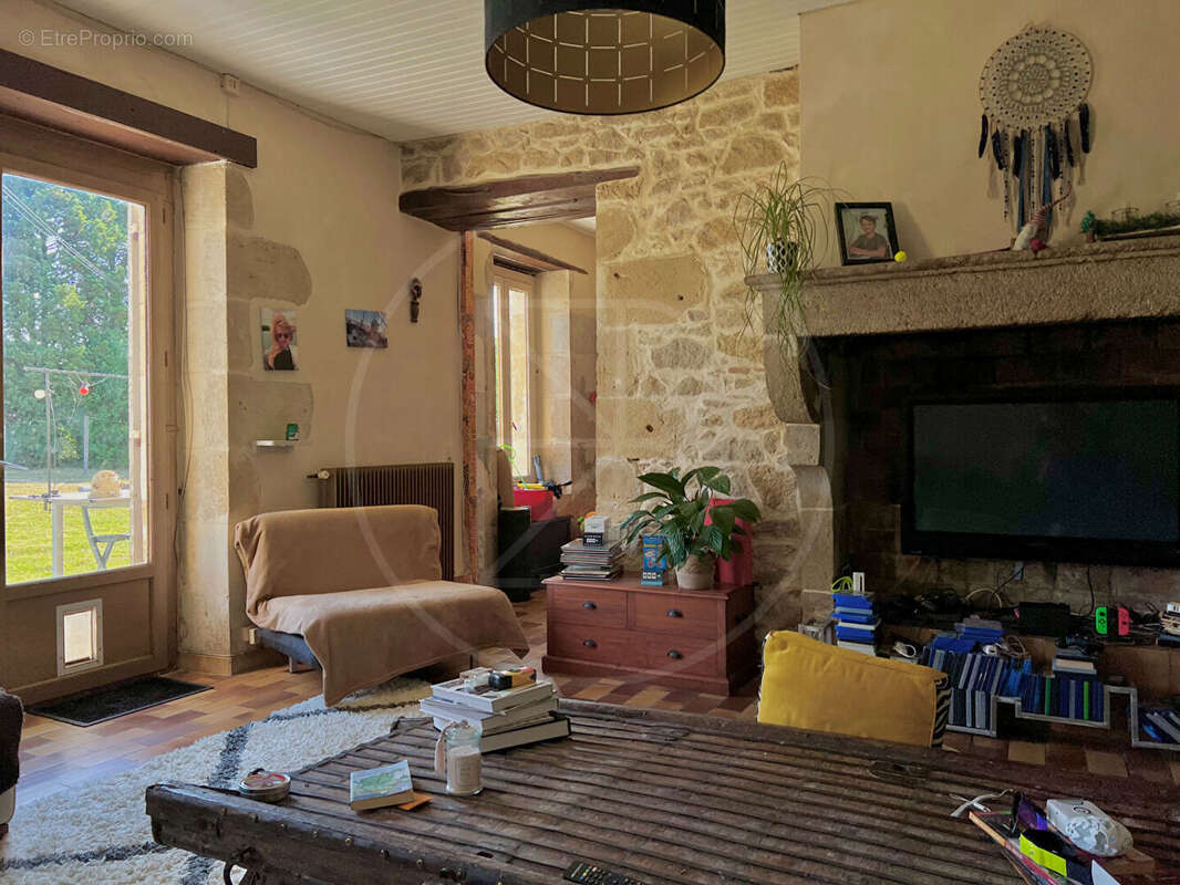 Maison à SAUVETERRE-DE-GUYENNE