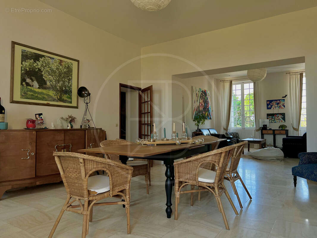 Maison à SAUVETERRE-DE-GUYENNE