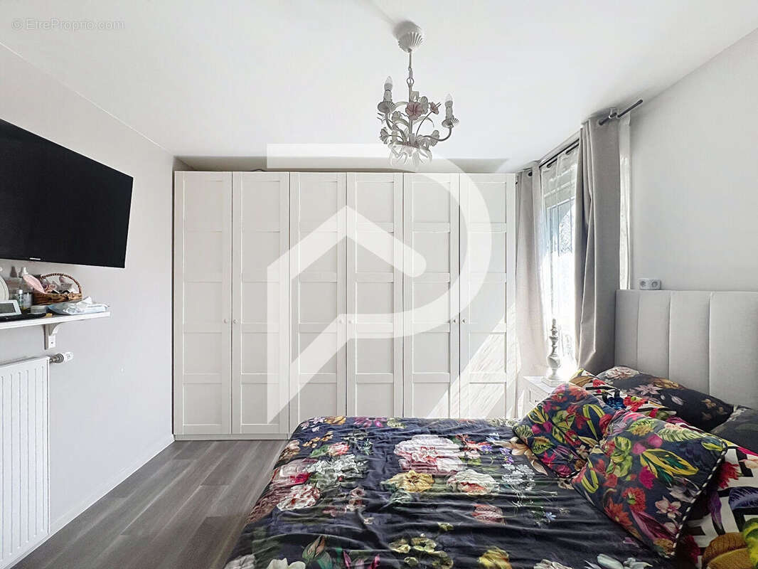 Appartement à ROISSY-EN-BRIE