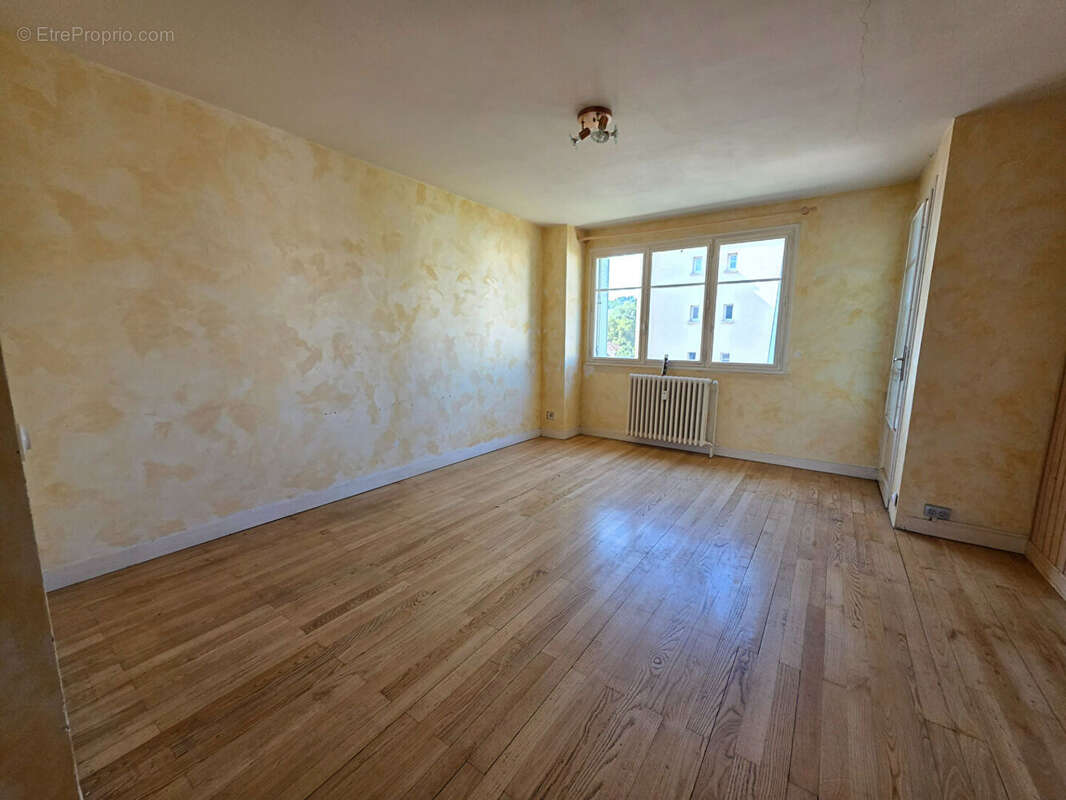 Appartement à BOURGOIN-JALLIEU