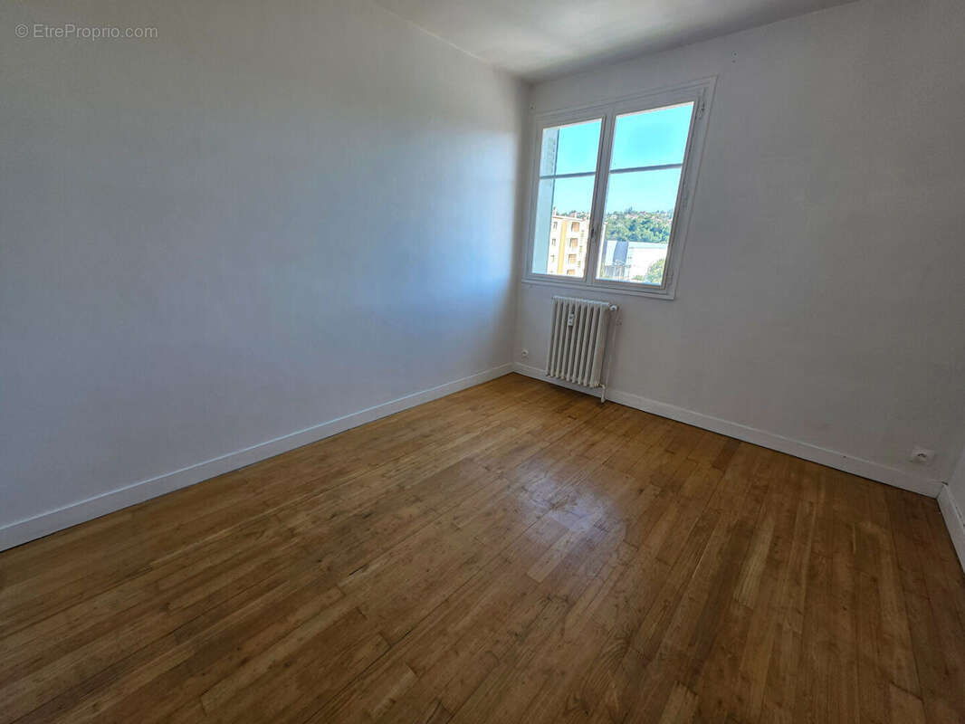 Appartement à BOURGOIN-JALLIEU