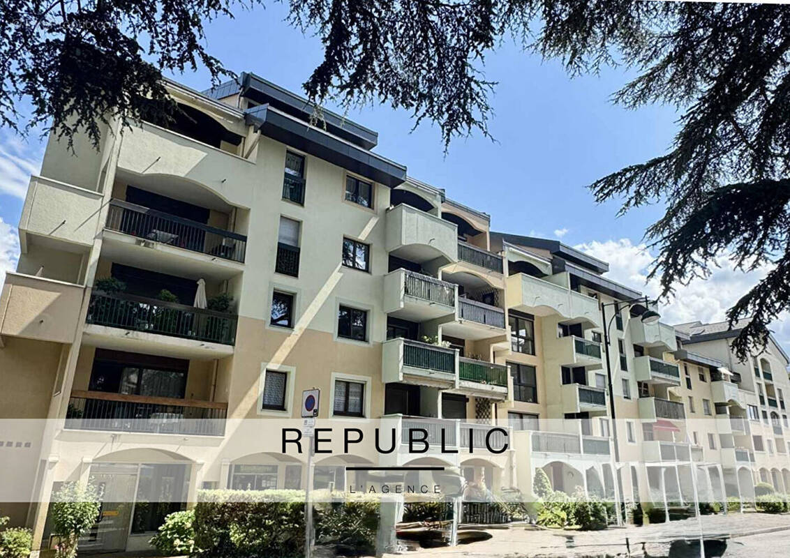 Appartement à ALBERTVILLE