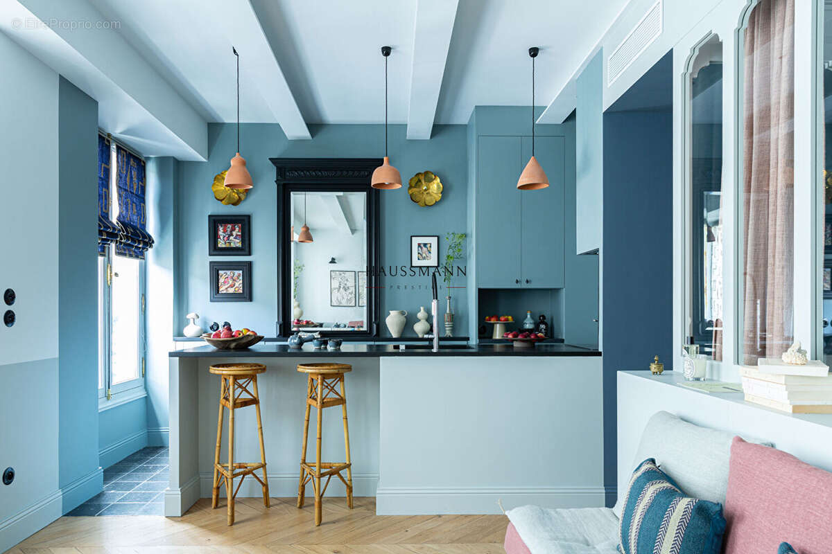 Appartement à PARIS-2E