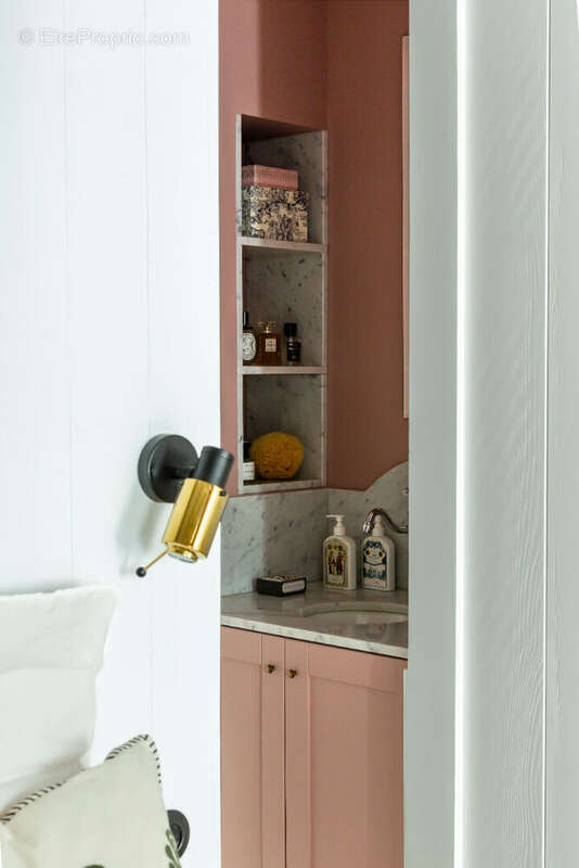 Appartement à PARIS-2E