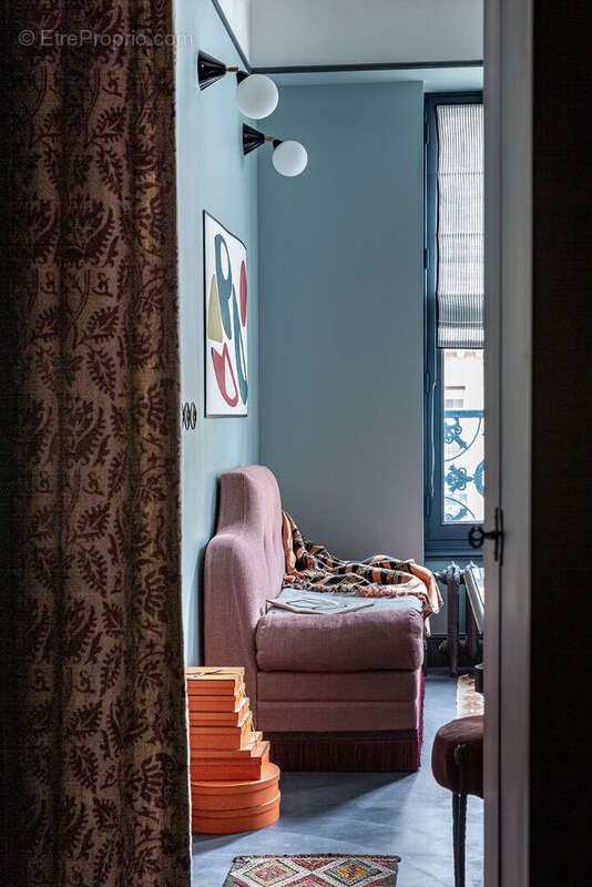 Appartement à PARIS-2E