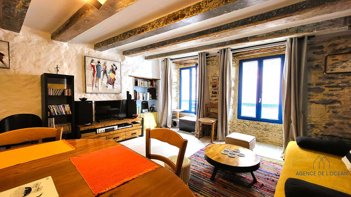 Appartement à LE PALAIS