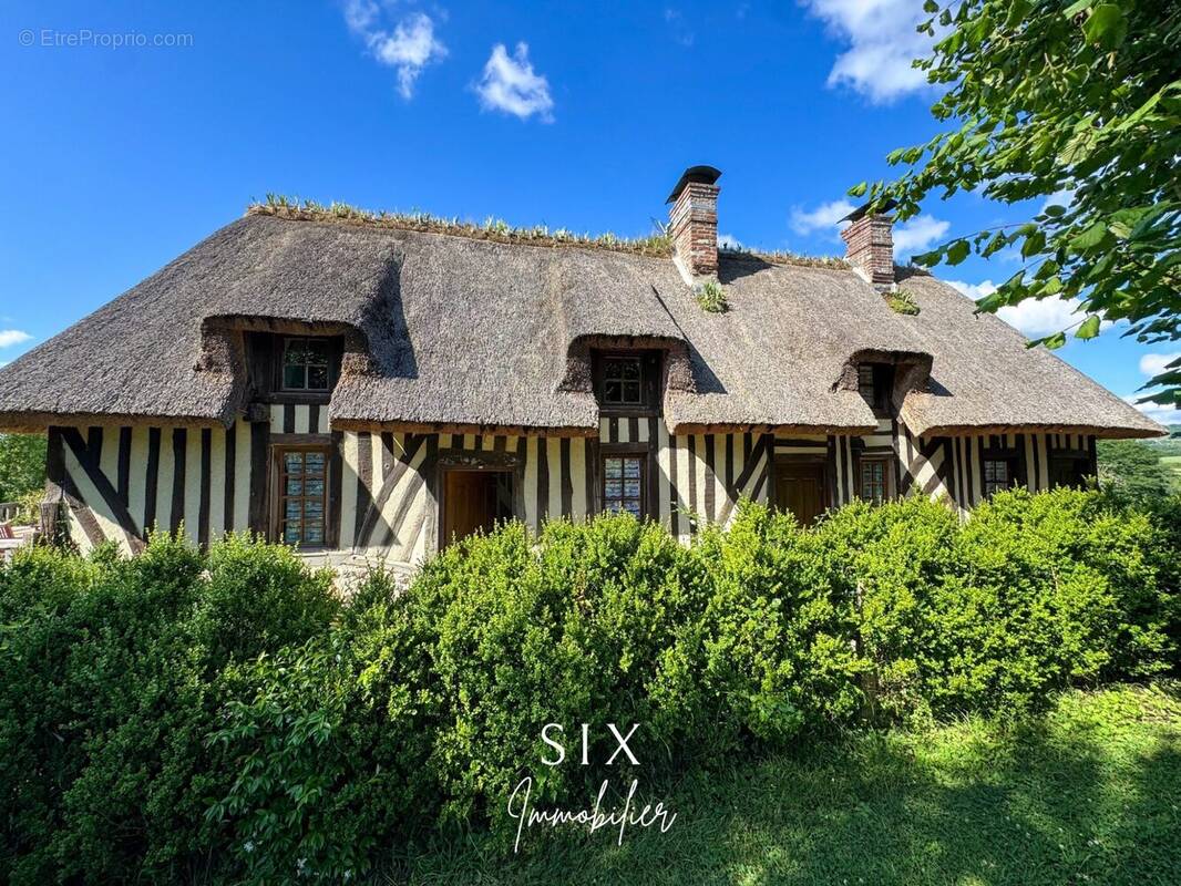 Maison à PONT-L&#039;EVEQUE