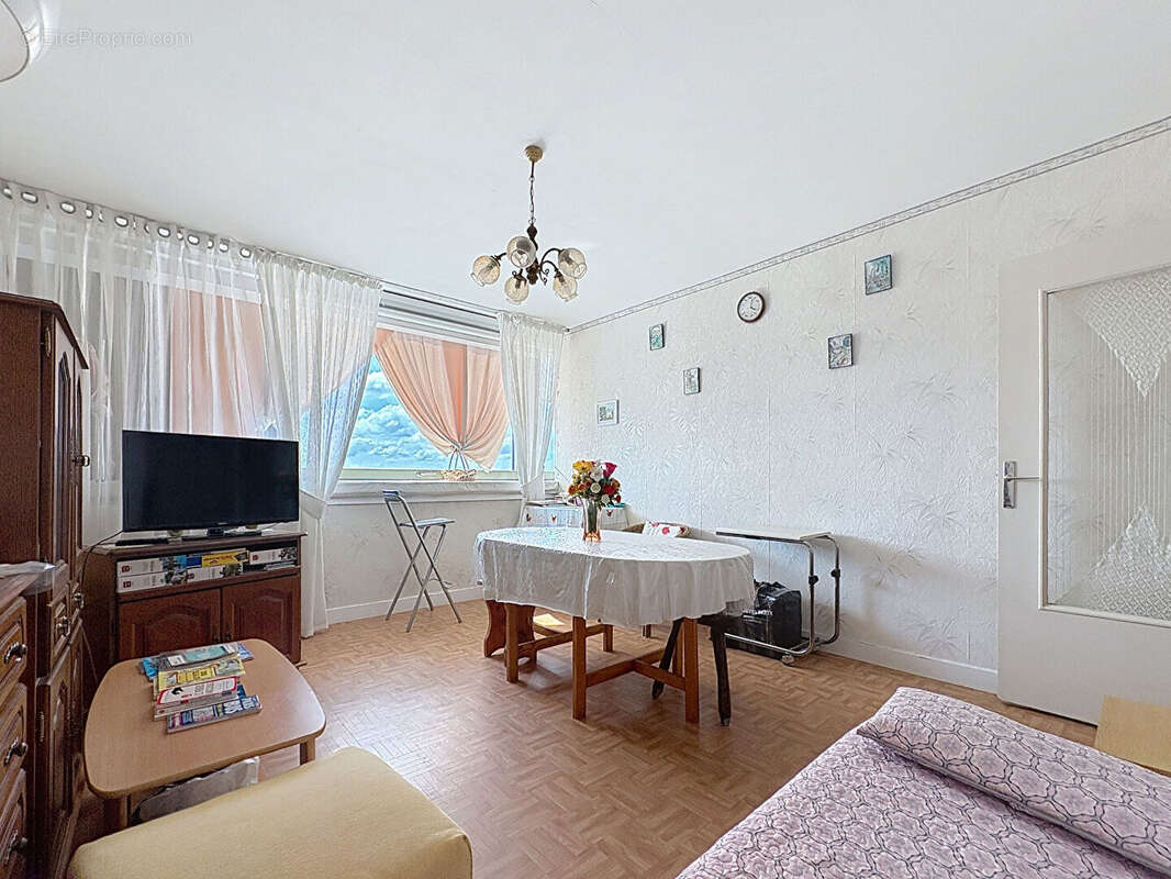 Appartement à BAGNOLET