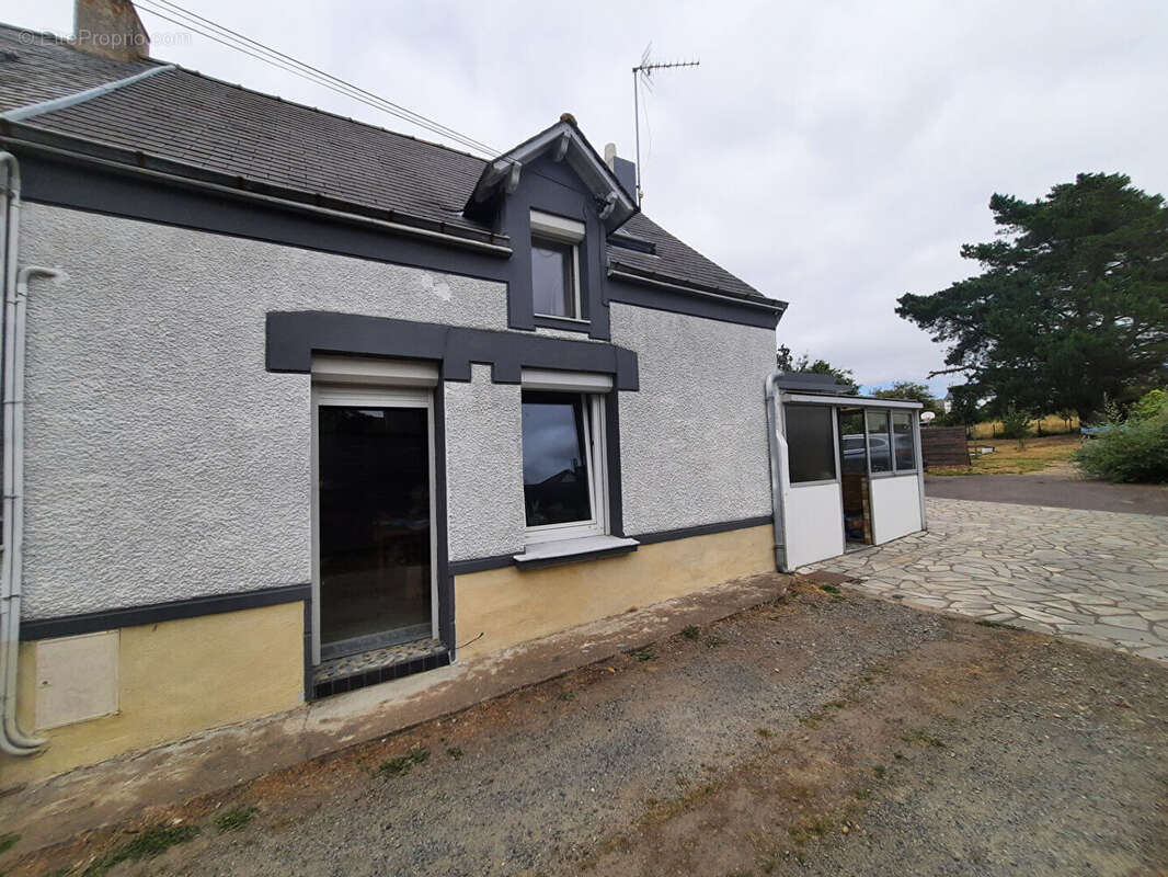 Maison à SAINT-MALO-DE-GUERSAC