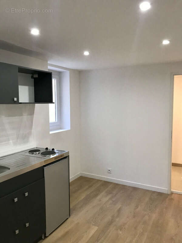 Appartement à MARSEILLE-4E