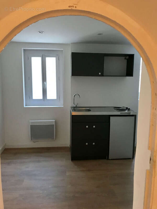 Appartement à MARSEILLE-4E