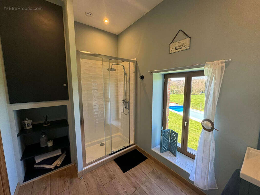 Maison à SAINT-PRIEST-LA-PLAINE