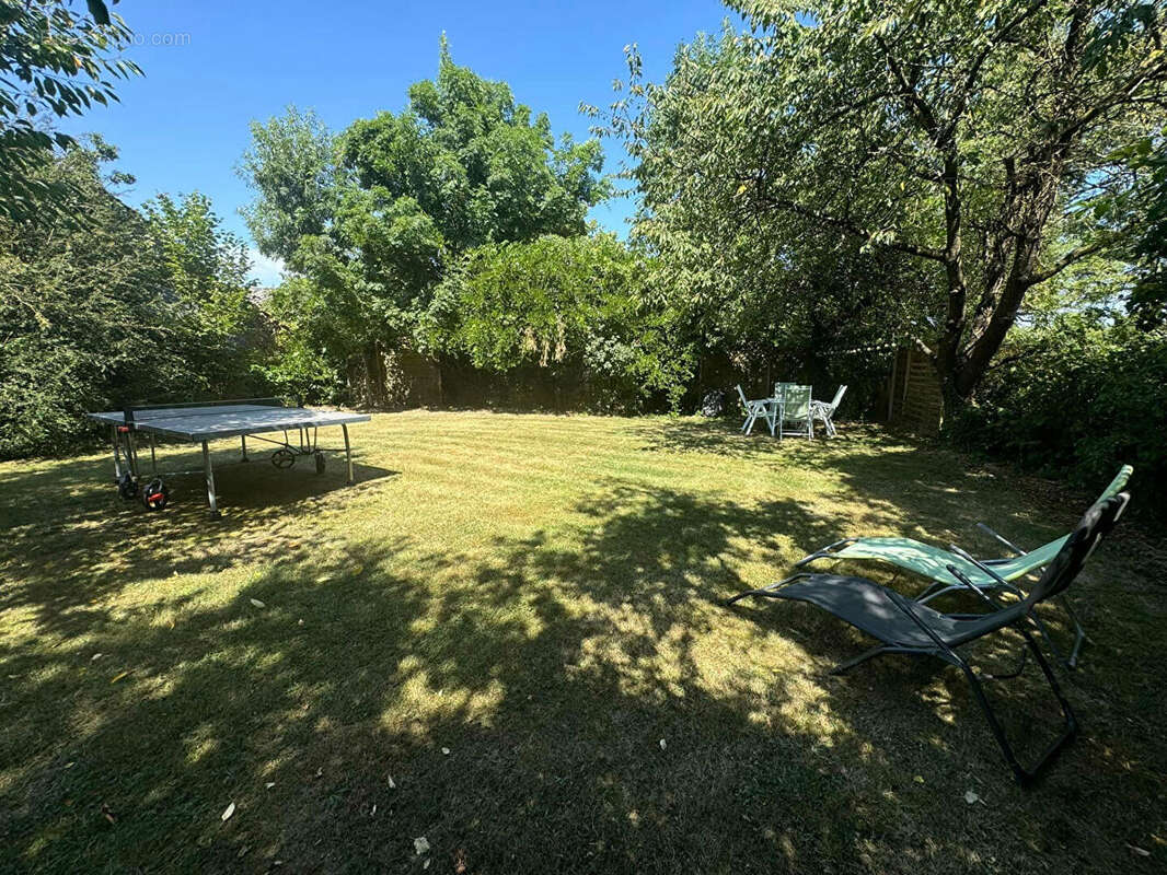 Maison à SAINT-PRIEST-LA-PLAINE