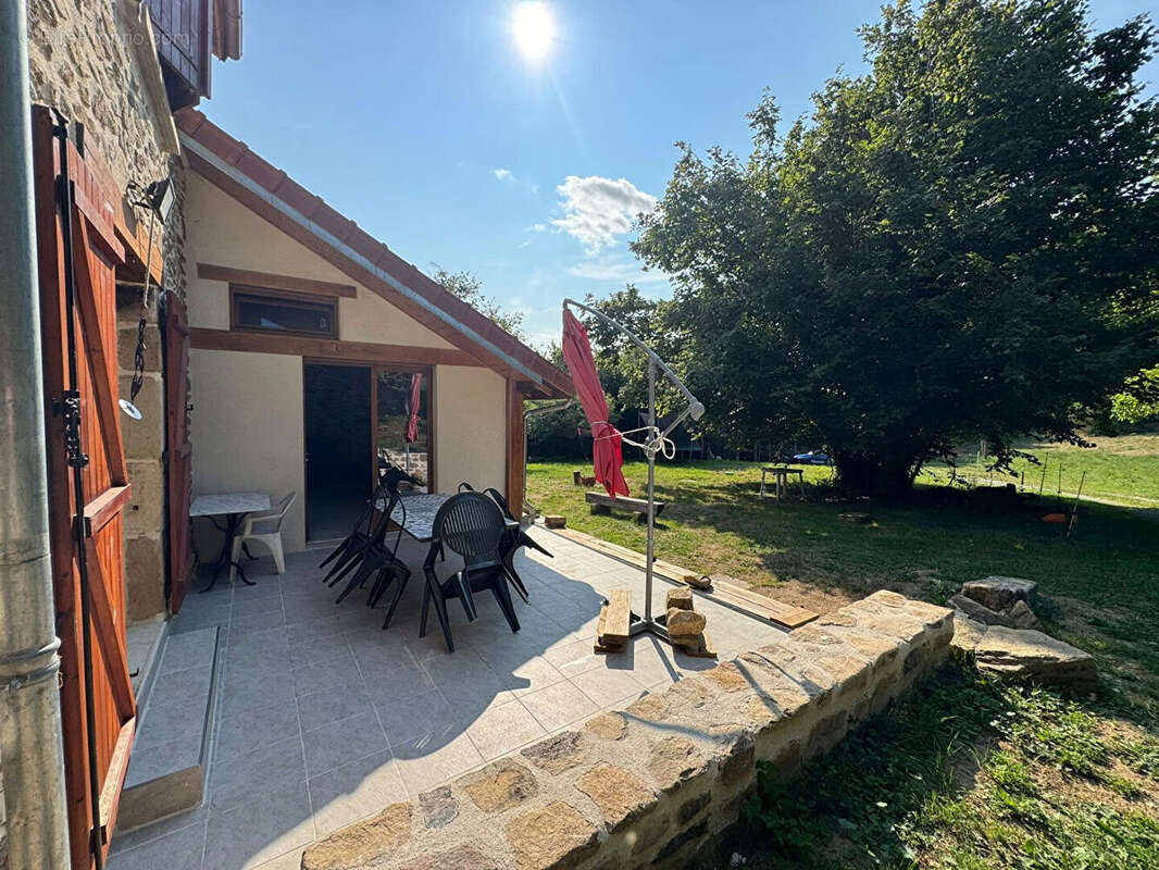 Maison à SAINT-SULPICE-LAURIERE