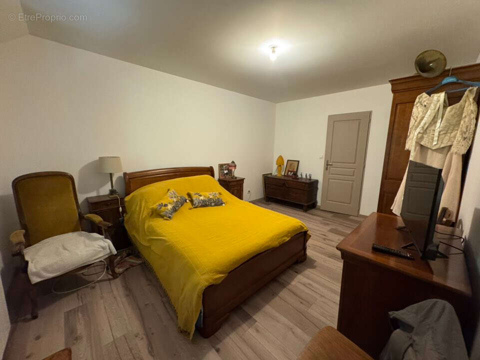 Maison à SAINT-SULPICE-LAURIERE