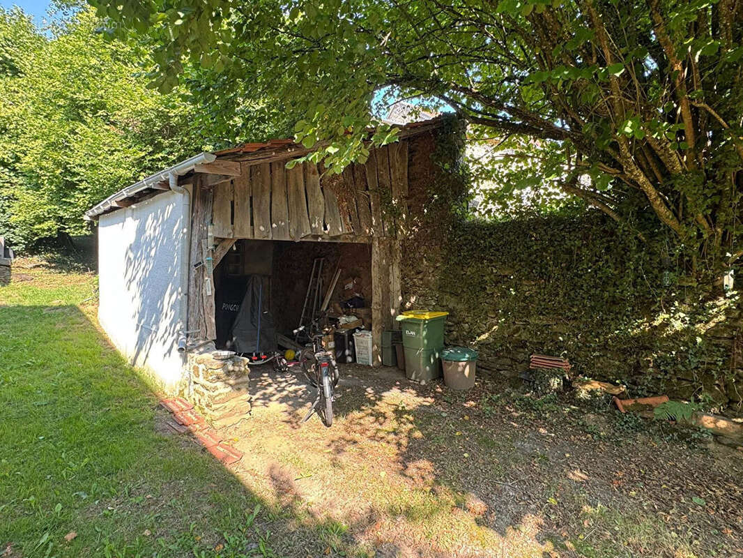 Maison à SAINT-SULPICE-LAURIERE