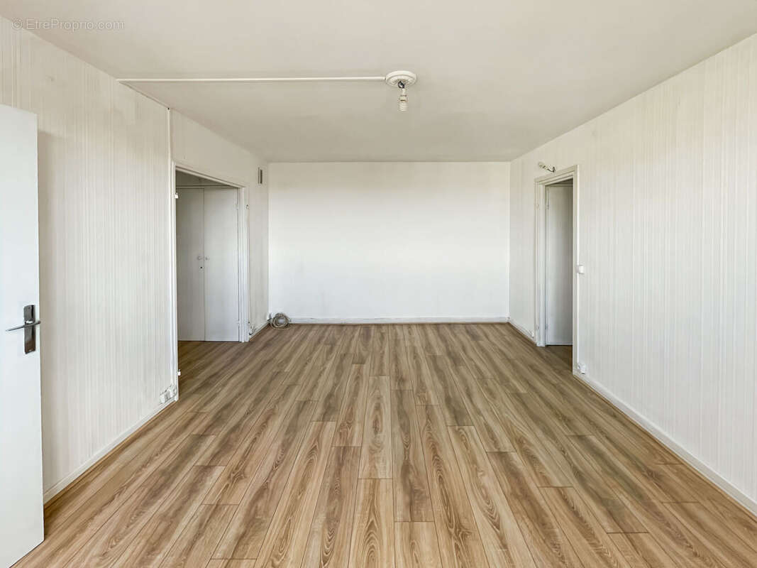 Appartement à MANTES-LA-JOLIE